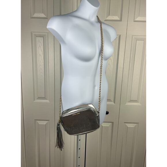Victoria's Secret Handbag Crossbody Purse Silver Gold Chain Strap Tassel Snake - Picture 9 of 9